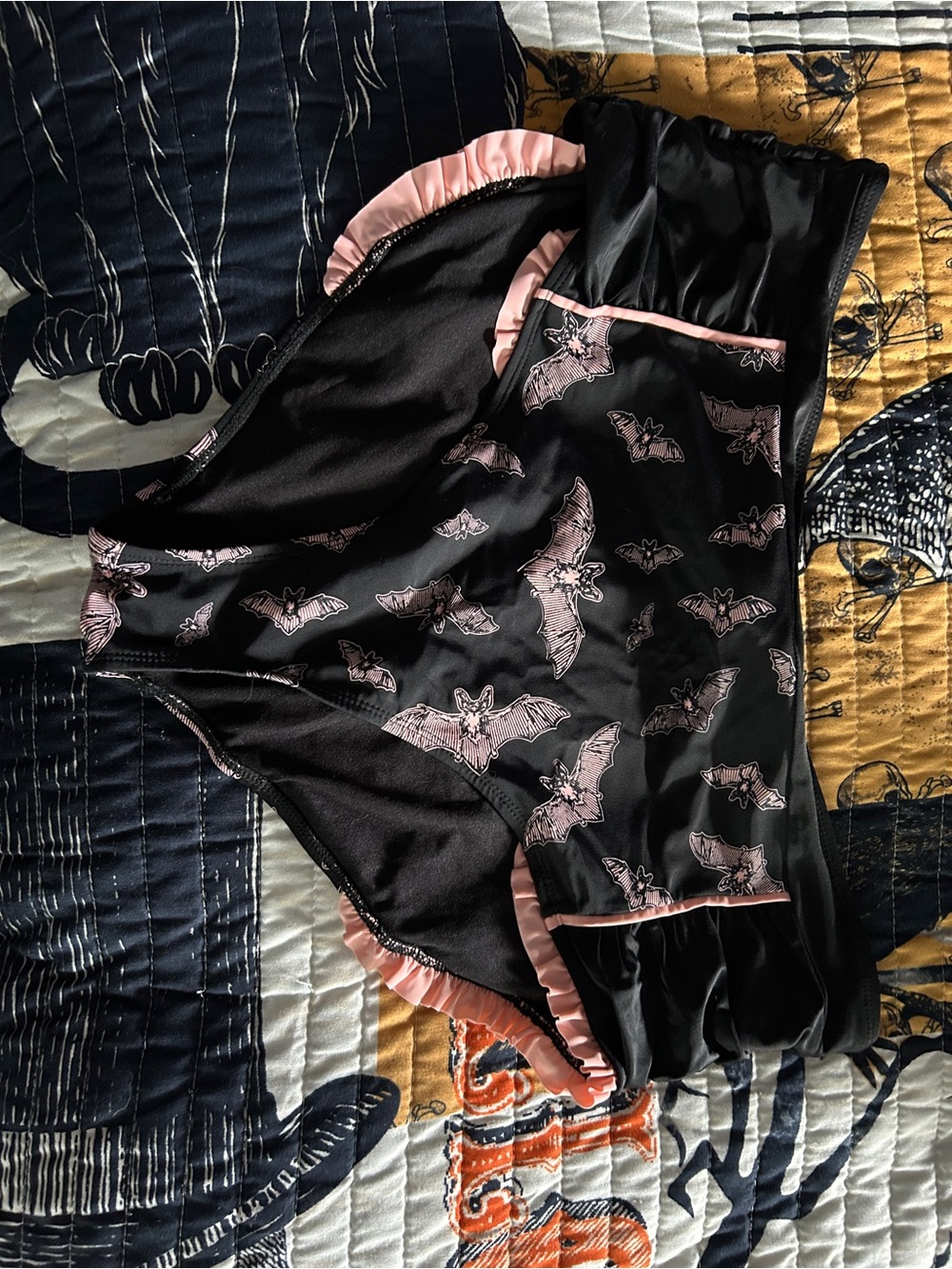 Black Bat-Print Bikini Set with Pink Ties - Picture 2 of 4